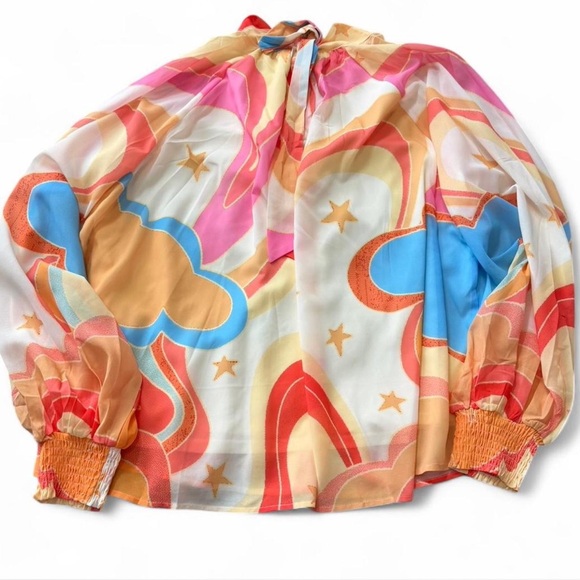 Multi Color Patterned Top - Picture 4 of 16